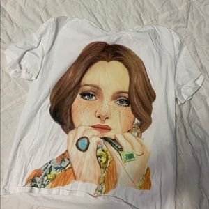 ARTSY BAGGY SHIRT SIZE SMALL
